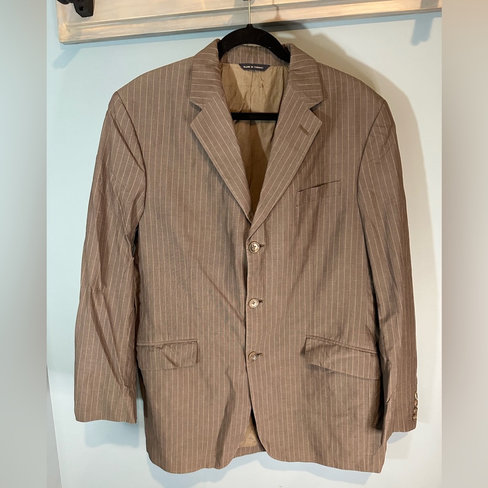 Banana Republic Men’s Blazer Suit Jacket in Brown Pinstripe